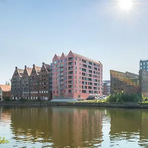 Waterlane Island Pool & Gym Apartament Gdańsk